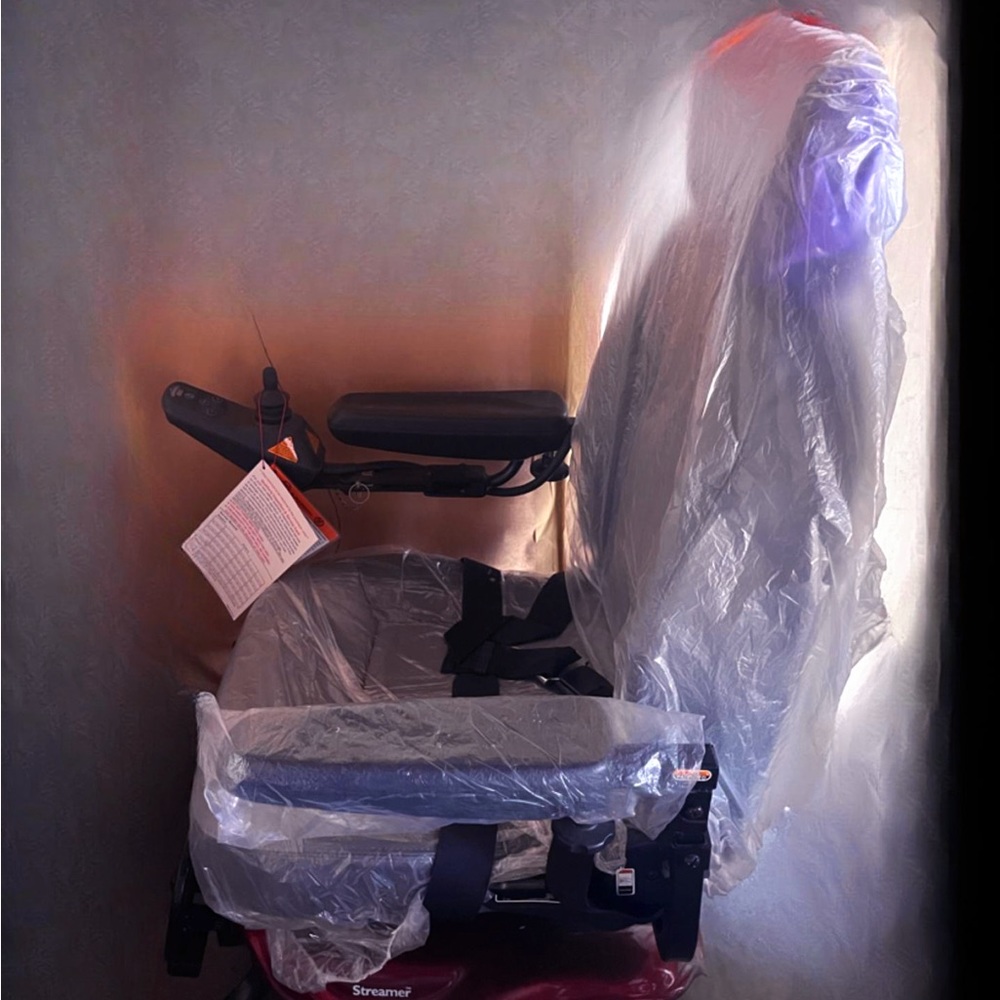 2 Different Electric Wheel Chairs For Sale (never Used)